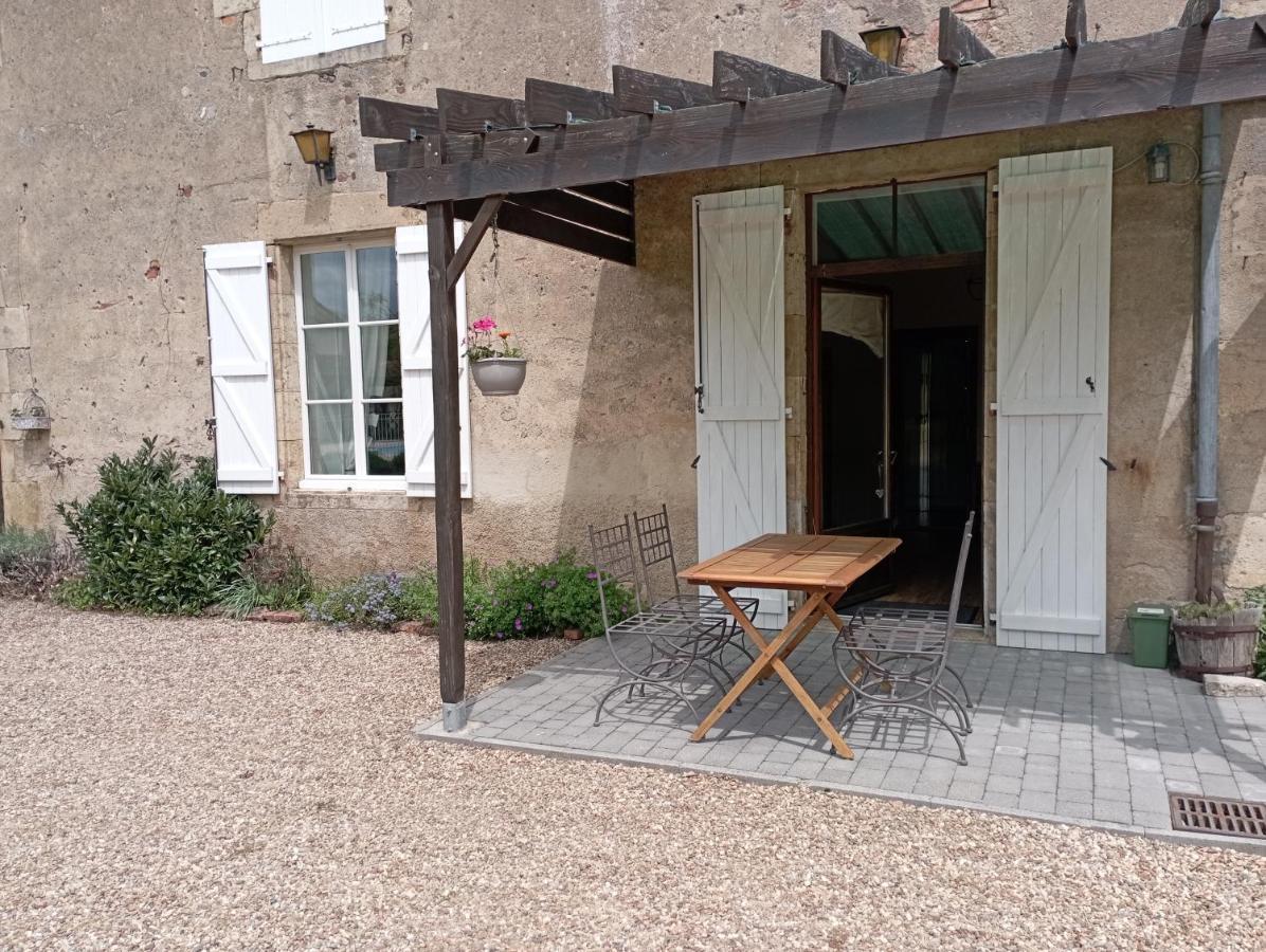 Chateau Latour Fours  Екстериор снимка
